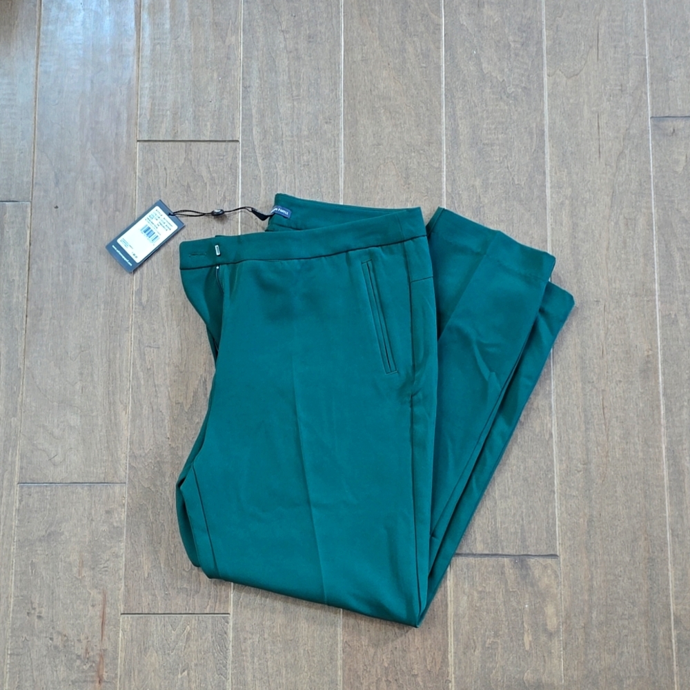BNWT Ankle Green Pants